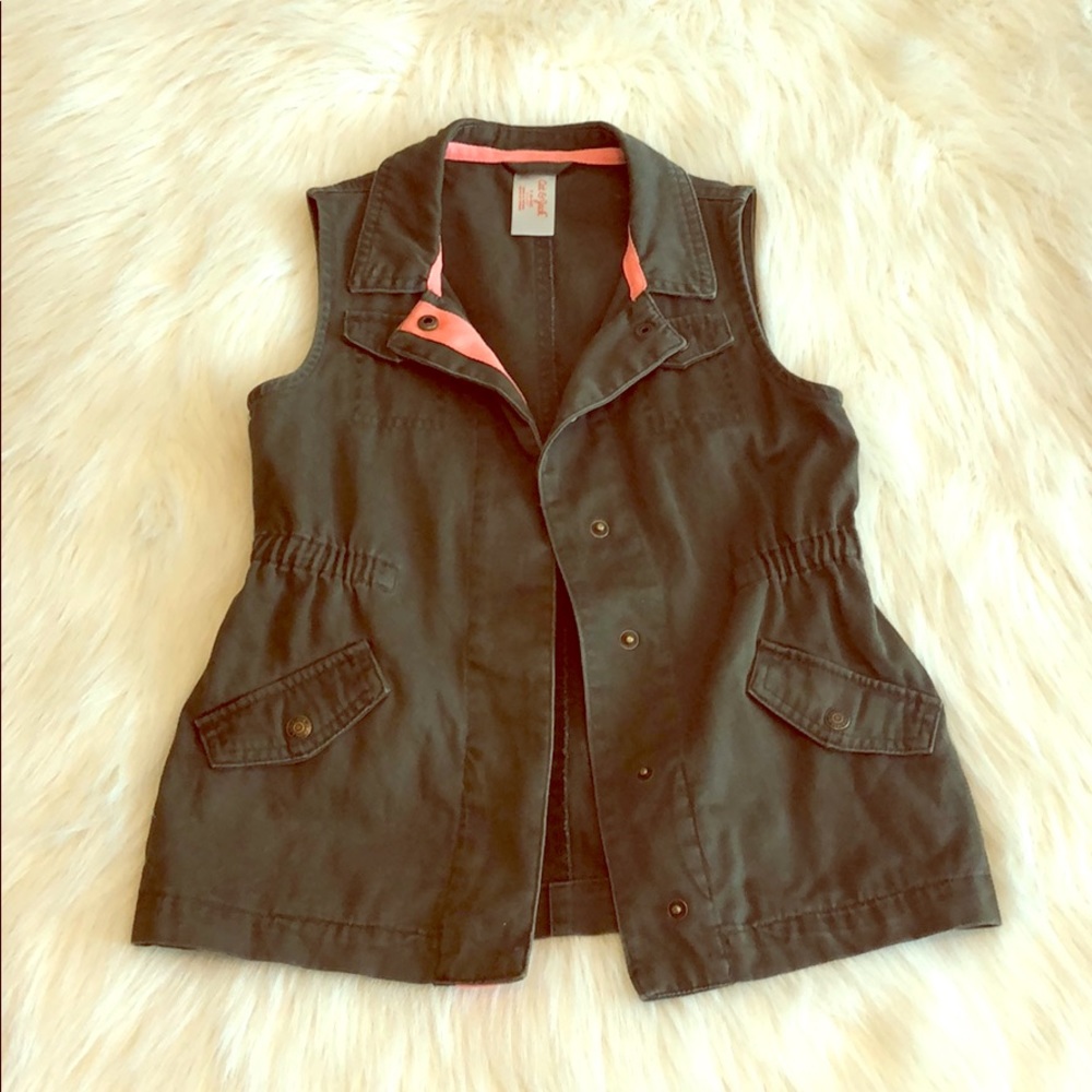 Cat & Jack army green vest